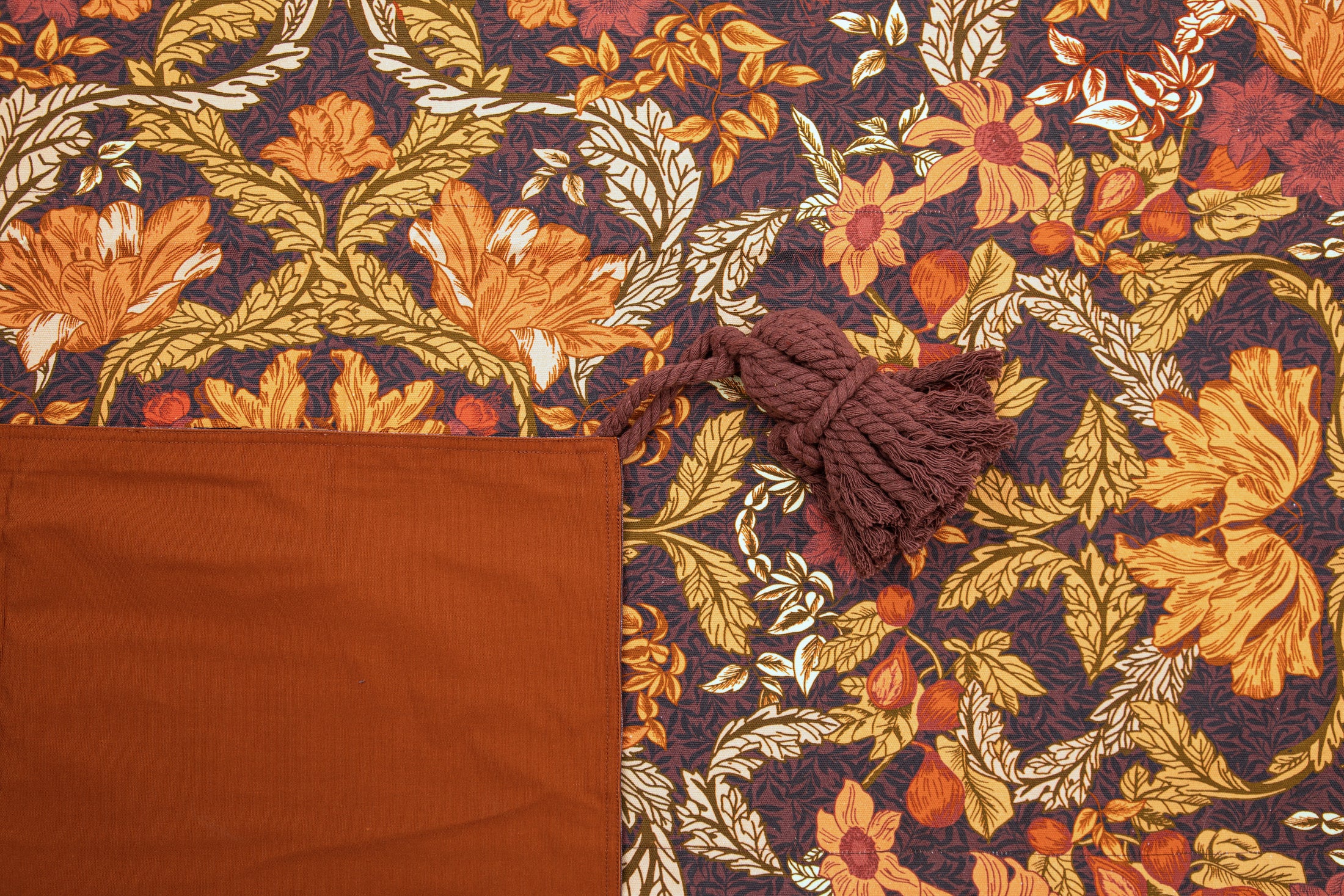 Forest Picnic Rug - Spice